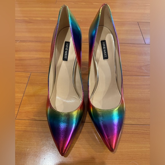 Nine West Tatiana Rainbow Ombre Pointed Toed Pumps - Picture 5 of 5